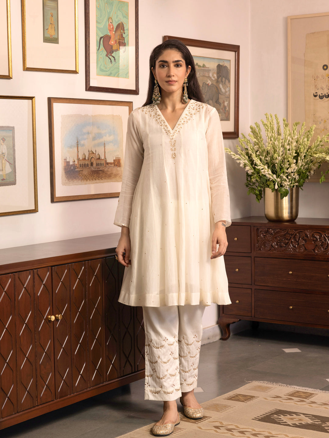 Simi Dastaan Kurta Set