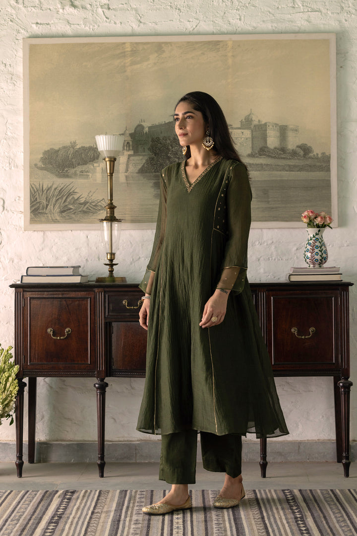 Neelam Leela Kurta Set