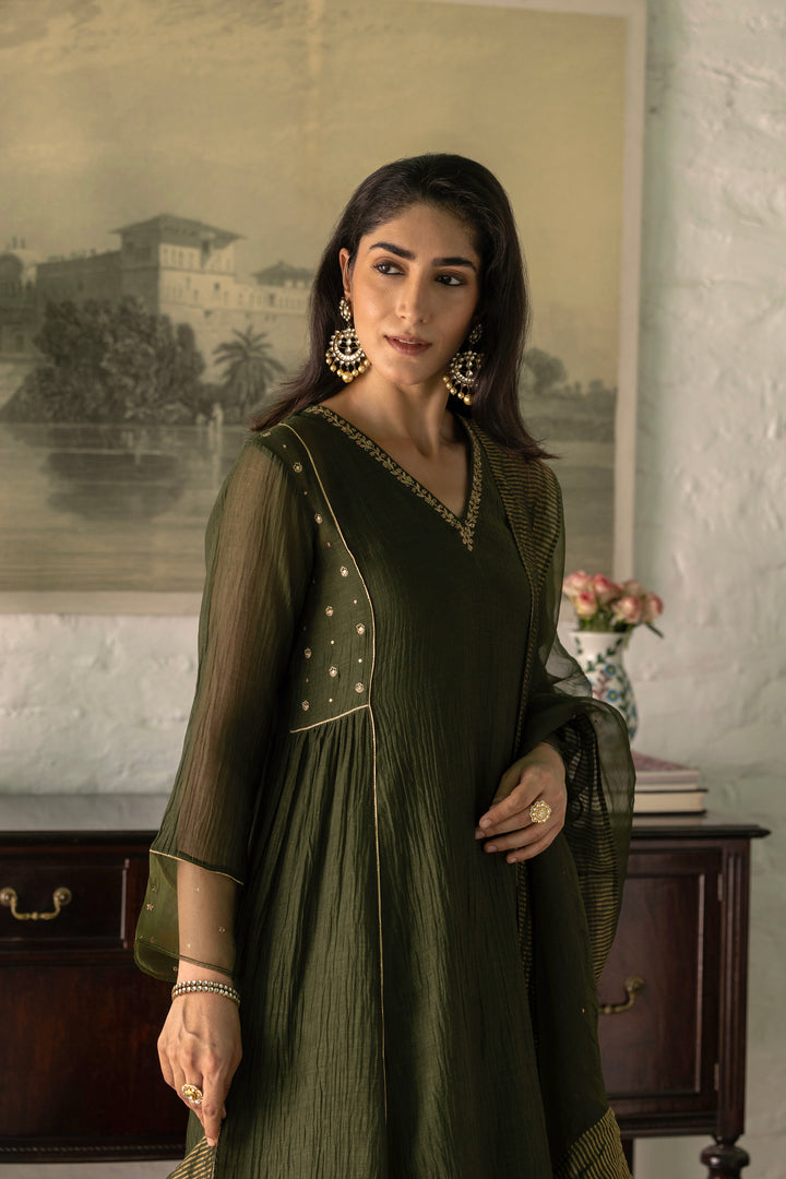 Neelam Leela Kurta Set