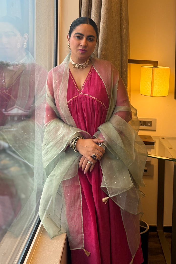 Priya Malik in Ruhaani Pink Kurta Set