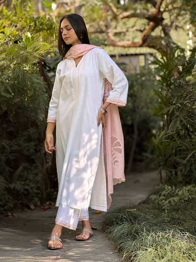 WHITE COTTON LINEN CUTWORK CHANDERI DUPATTA KURTA SET